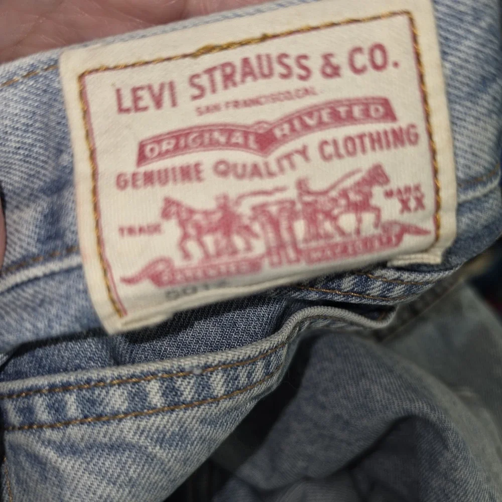 Levi's 501 Jeans Premium Light Wash Denim Button Fly Straight Leg W26 L 25 *read